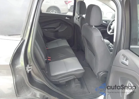 2017 Ford Escape Se z USA, uszkodzony, nr VIN 1FMCU0GD2HUC48843